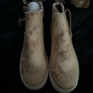 Brand new tan booties
